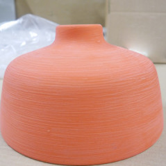Abat-jour COPPA forme cloche rouge corail en céramique fait main