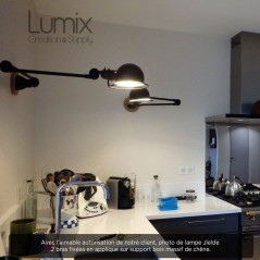 Supports de lampes Jielde dans une cuisine