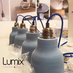 Suspension COPPA forme vase en céramique finition Bleu de Cobalt