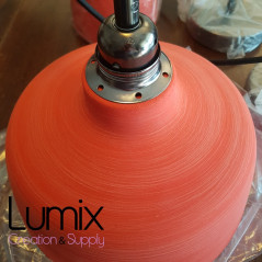 Suspension COPPA forme cloche en céramique couleur Corail fait main