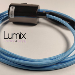 Lampe à suspendre type baladeuse porte-douille métal lisse Perle noire de Tahiti - Câble textile Bleu Azur effet soie