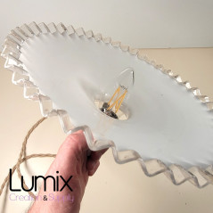 Suspension verre opaline dentetée 1930 -