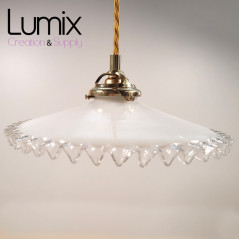 Rendu avec abat-jour opaline douille laiton B22