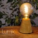 Lampe bois massif d'Aulne vernis douille E27 et câble textile lin naturel