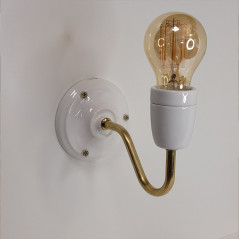 Applique véritable porcelaine blanche et tube col de cygne en laiton ciré ou vieux laiton