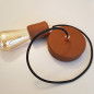 Suspension 1 lampe rosace et porte-douille bois et cuir Suspension 1 lampe rosace et porte-douille bois et cuir