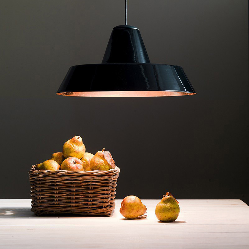 Suspension céramique style industrielle type gamelle noire