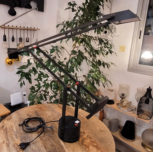 réparation lampe Tizio Artemide